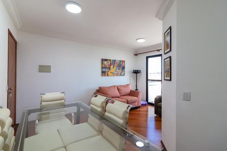 Apartamento à venda com 71m², 3 quartos e 2 vagasSala