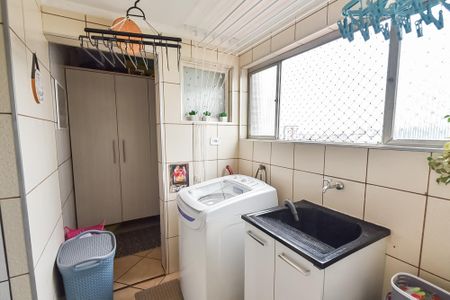Apartamento à venda com 72m², 2 quartos e 1 vagaÁrea de serviço