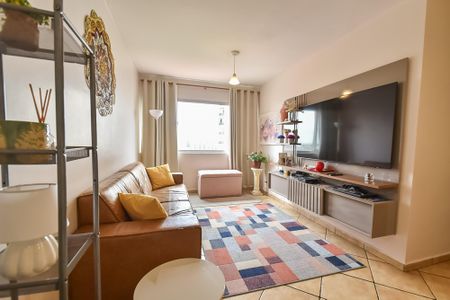 Apartamento à venda com 72m², 2 quartos e 1 vagaSala