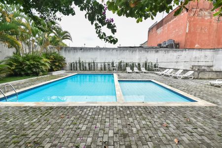 Apartamento à venda com 72m², 2 quartos e 1 vagaPiscina