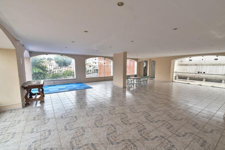 Apartamento à venda com 72m², 2 quartos e 1 vagaÁrea comum - Salão de festas