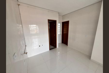 Cozinha de apartamento à venda com 2 quartos, 38m² em Parque Boturussu, São Paulo