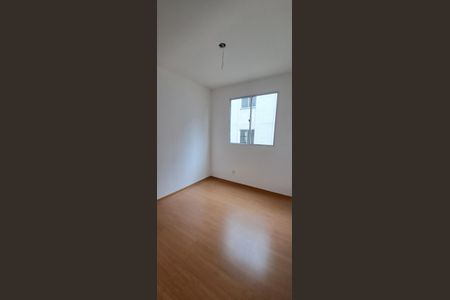 Quarto de apartamento à venda com 2 quartos, 42m² em Trevo, Belo Horizonte