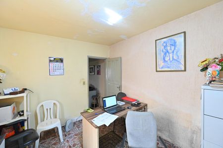 Casa à venda com 500m², 3 quartos e 4 vagas Casa à venda com 500m², 3 quartos e 4 vagasQuarto 3