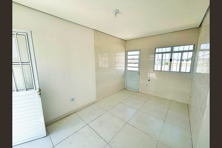 Sala/Cozinha de apartamento à venda com 2 quartos, 34m² em Parque Boturussu, São Paulo