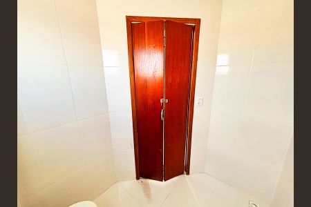 Apartamento à venda com 34m², 2 quartos e 1 vagaBanheiro