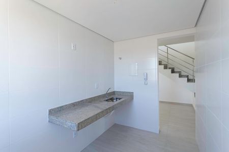 Apartamento à venda com 125m², 2 quartos e 3 vagas Apartamento à venda com 125m², 2 quartos e 3 vagasCozinha