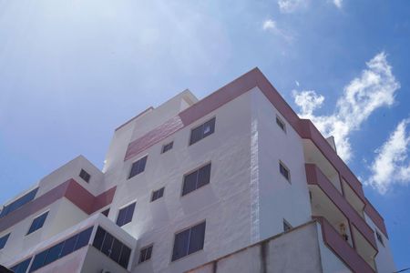 Apartamento à venda com 125m², 2 quartos e 3 vagas Apartamento à venda com 125m², 2 quartos e 3 vagasFachada