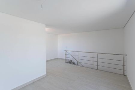 Apartamento à venda com 125m², 2 quartos e 3 vagas Apartamento à venda com 125m², 2 quartos e 3 vagasCobertura - Sala 2