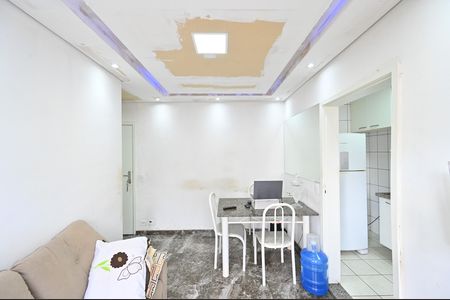 Sala de apartamento para alugar com 2 quartos, 65m² em Parque Imperial, São Paulo