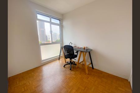 Quarto 1 de apartamento para alugar com 2 quartos, 62m² em Vila Anglo Brasileira, São Paulo