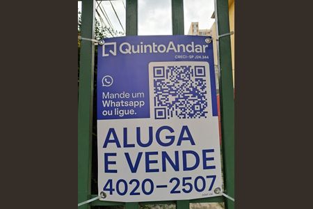 Casa à venda com 240m², 3 quartos e 2 vagasPlaquinha