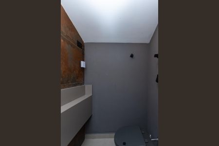 Casa à venda com 240m², 3 quartos e 2 vagasLavabo