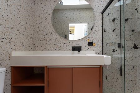 Casa à venda com 240m², 3 quartos e 2 vagasBanheiro Social