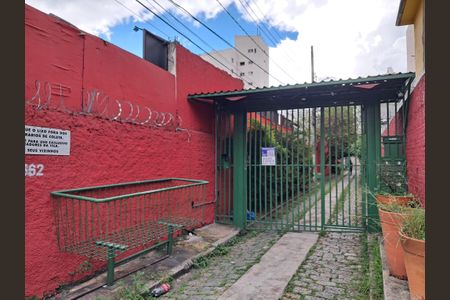 Casa à venda com 240m², 3 quartos e 2 vagasFachada