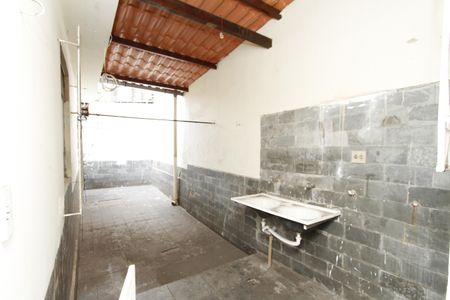 Casa à venda com 127m², 3 quartos e 1 vagaÁrea de Serviço