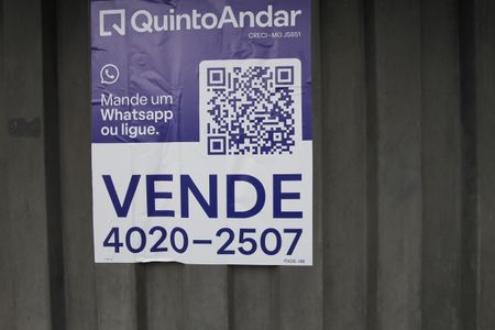 Casa à venda com 127m², 3 quartos e 1 vagaPLACA