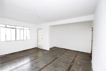 Casa à venda com 127m², 3 quartos e 1 vagaSala