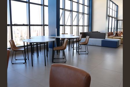 Apartamento para alugar com 62m², 2 quartos e 1 vagaare