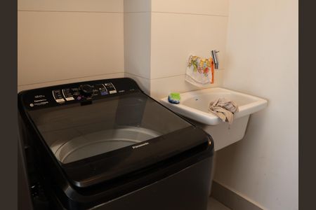 Apartamento para alugar com 62m², 2 quartos e 1 vagaÁrea de Serviço