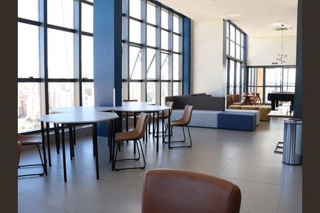 Apartamento para alugar com 62m², 2 quartos e 1 vagaÁrea comum
