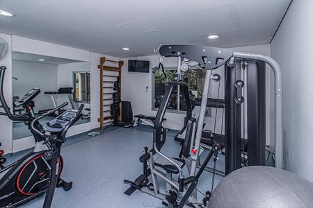 Apartamento à venda com 65m², 2 quartos e 1 vaga Apartamento à venda com 65m², 2 quartos e 1 vagaacademia_2