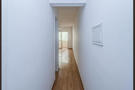 Apartamento à venda com 65m², 2 quartos e 1 vaga Apartamento à venda com 65m², 2 quartos e 1 vagahall de entrada do apartamento_2