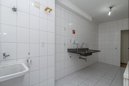 Apartamento à venda com 65m², 2 quartos e 1 vaga Apartamento à venda com 65m², 2 quartos e 1 vagacozinha e área de serviço compartilhadas_3
