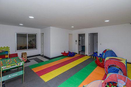 Apartamento à venda com 65m², 2 quartos e 1 vaga Apartamento à venda com 65m², 2 quartos e 1 vagasalão de festas e brinquedoteca compartilhadas_4