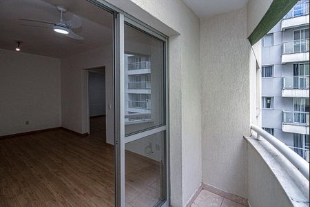 Apartamento à venda com 65m², 2 quartos e 1 vaga Apartamento à venda com 65m², 2 quartos e 1 vagasacada_4