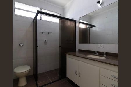 Casa para alugar com 2 quartos, 270m² em Vila Amalia (Zona Leste), São Paulo