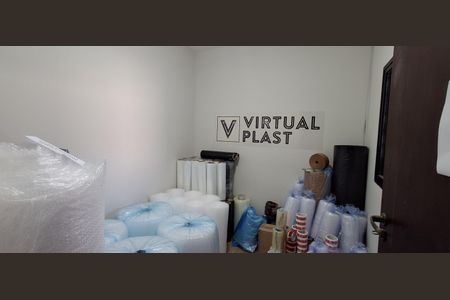 Casa à venda com 335m², 5 quartos e 6 vagasDepósito 