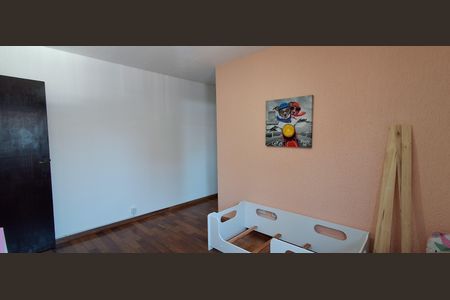 Casa à venda com 335m², 5 quartos e 6 vagasSuíte 1