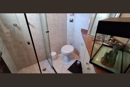 Casa à venda com 335m², 5 quartos e 6 vagasSuíte 3