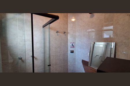 Casa à venda com 335m², 5 quartos e 6 vagasSuíte 3