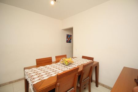 Casa à venda com 66m², 3 quartos e 1 vagaSala de Jantar