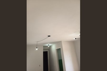 Sala de apartamento para alugar com 2 quartos, 50m² em Jardim Roberto, Osasco