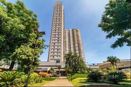 Apartamento à venda com 66m², 3 quartos e 1 vaga Apartamento à venda com 66m², 3 quartos e 1 vagaFachada e portaria