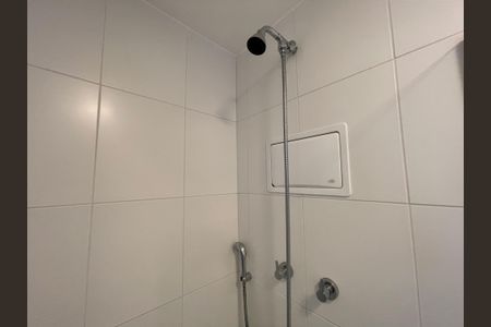 Apartamento à venda com 66m², 3 quartos e 1 vaga Apartamento à venda com 66m², 3 quartos e 1 vagaBanheiro da Suíte