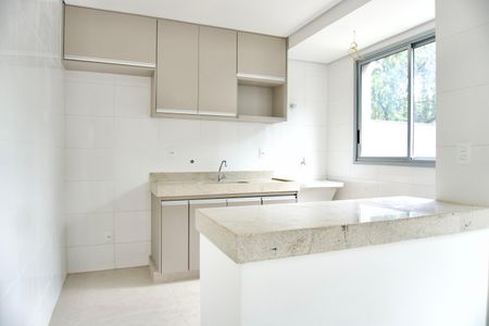 Apartamento para alugar com 65m², 2 quartos e 1 vaga