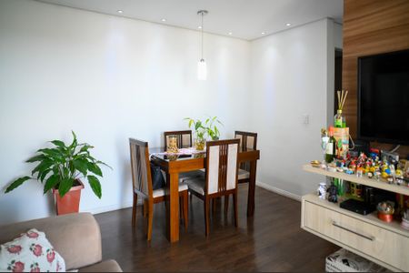 Apartamento à venda com 54m², 2 quartos e 1 vagaSala