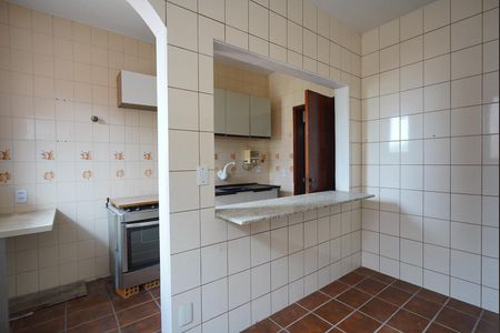 Casa para alugar com 350m², 7 quartos e 4 vagasCozinha