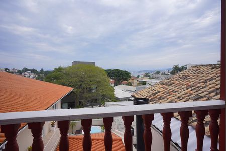 Casa para alugar com 350m², 7 quartos e 4 vagasSuite 3 - varanda