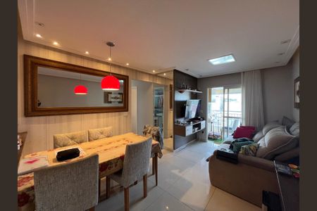 Sala de apartamento à venda com 3 quartos, 74m² em Vila das Merces, São Paulo