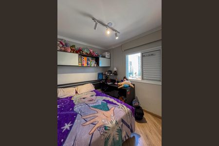 Apartamento à venda com 74m², 3 quartos e 2 vagasQuarto 2