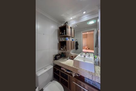 Apartamento à venda com 74m², 3 quartos e 2 vagasBanheiro da Suíte