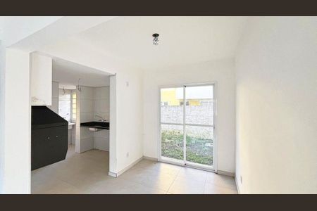 Casa de condomínio para alugar com 135m², 3 quartos e 2 vagas Casa de condomínio para alugar com 135m², 3 quartos e 2 vagasSala