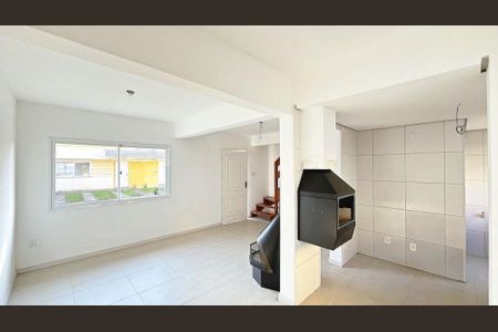 Casa de condomínio para alugar com 135m², 3 quartos e 2 vagas Casa de condomínio para alugar com 135m², 3 quartos e 2 vagasSala