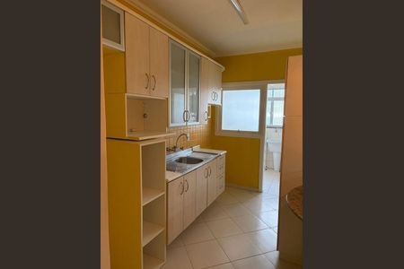 Cozinha de apartamento para alugar com 2 quartos, 75m² em Teresópolis, Porto Alegre