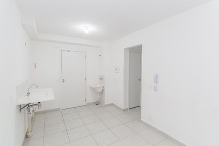 Apartamento para alugar com 32m², 2 quartos e sem vaga Apartamento para alugar com 32m², 2 quartos e sem vagaSala/Cozinha